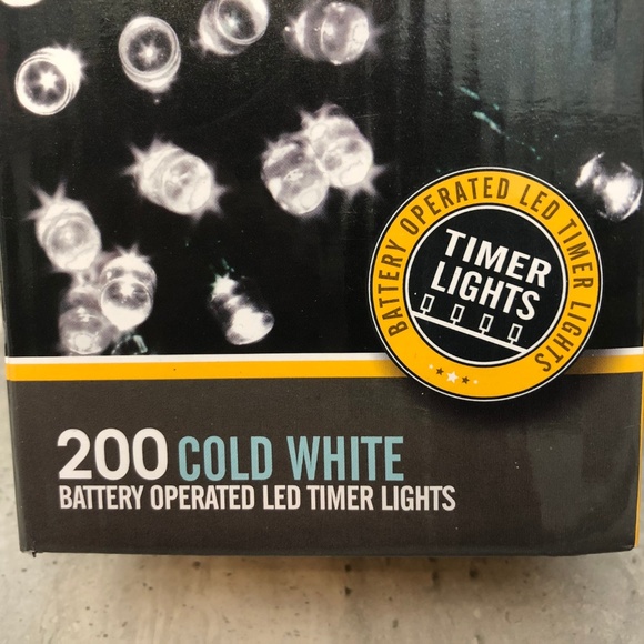 3 Packs Christmas String Lights, 3x200 Bulbs White - Picture 6 of 8